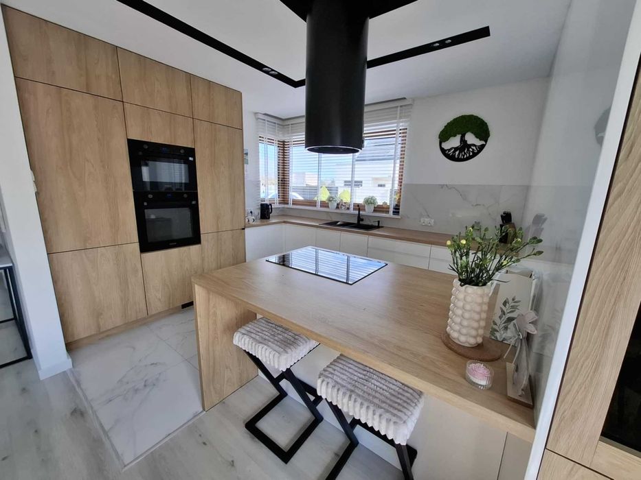 DOM 140m2 + garaż 36m2 Bełchatów - Nowy Świat (z wyposażeniem)