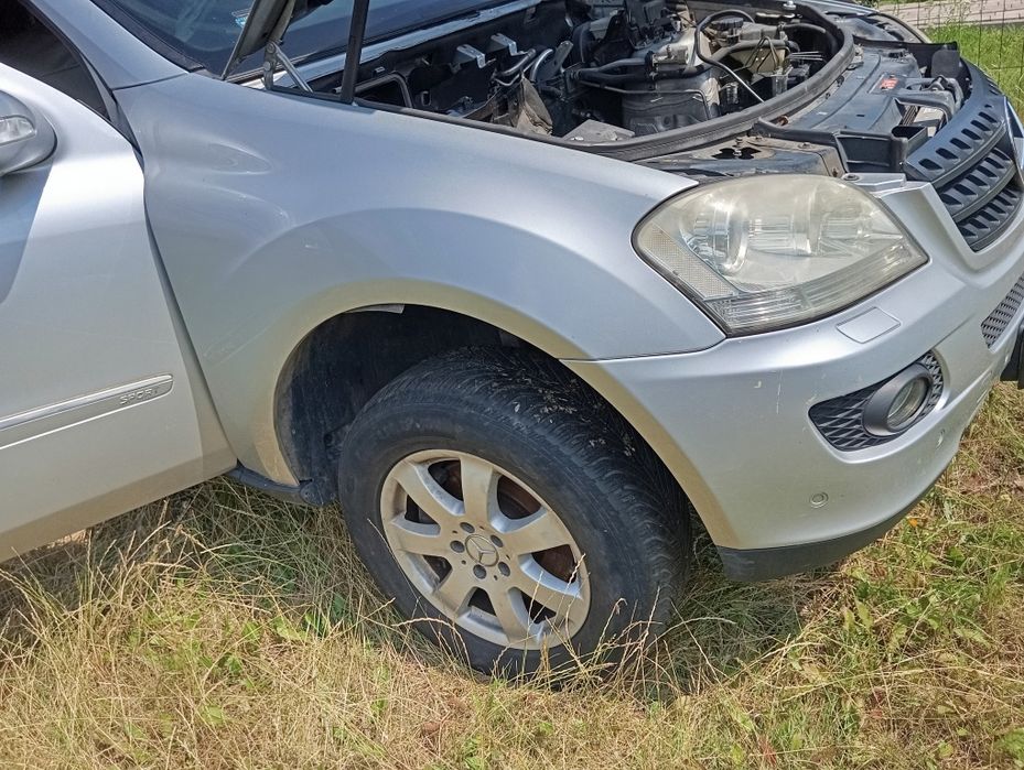 Przód kompletny Mercedes ML W164 C775 3,2 Diesel Kompletny Europa