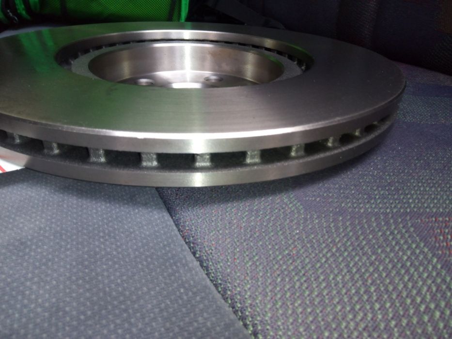 Discos de travão ventilados Chrysler Neon