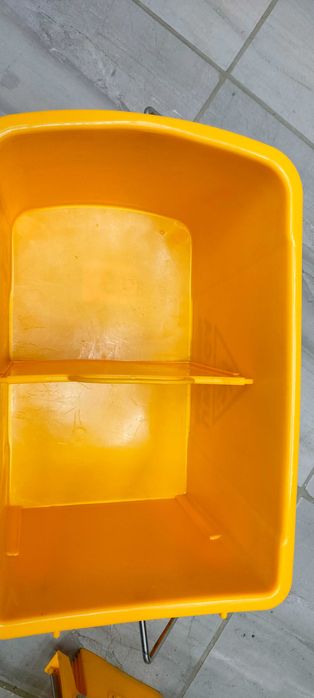 Wózek sprzątający, wiadro 20 litrów z prasą