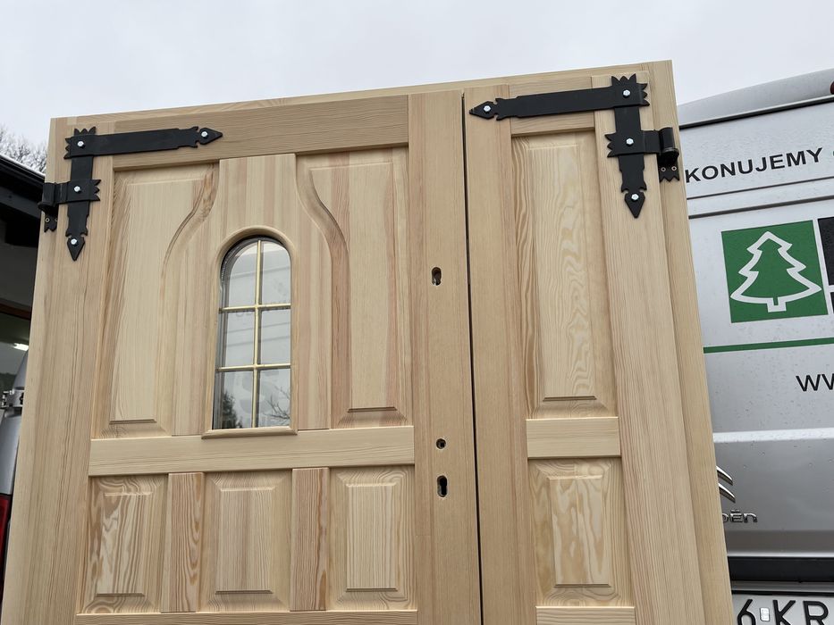 Drzwi zewnętrzne lite drewniane dwuskrzydłowe ocieplane Góralskie