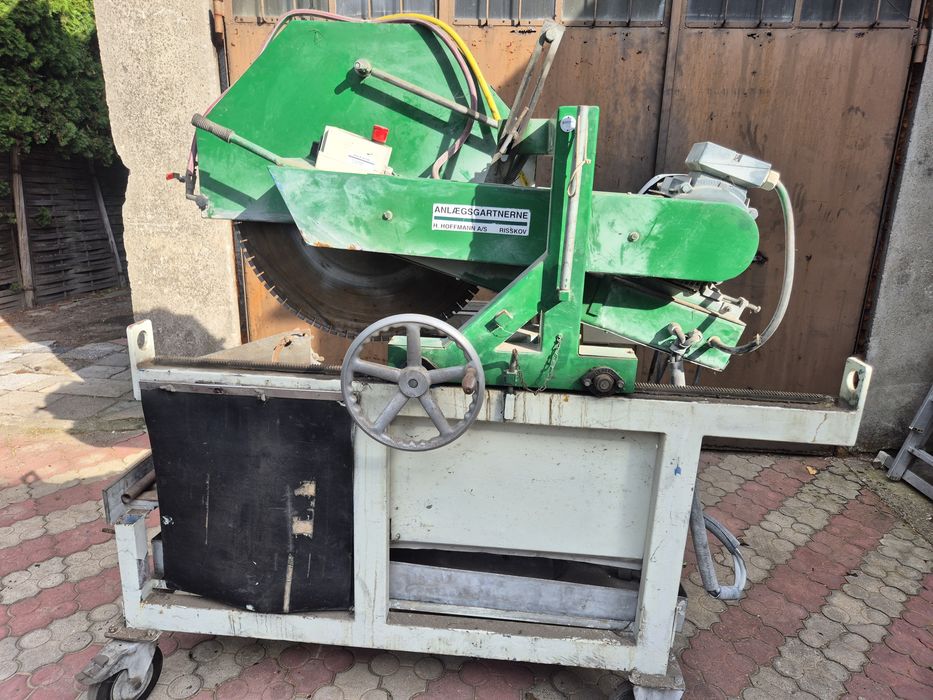 Piła do PUSTAKÓW betonu kamienia SILKA Ytong ceramika bloczki betonowe Przecinarka CEDIMA 900 Lissmac  norton CTS 375