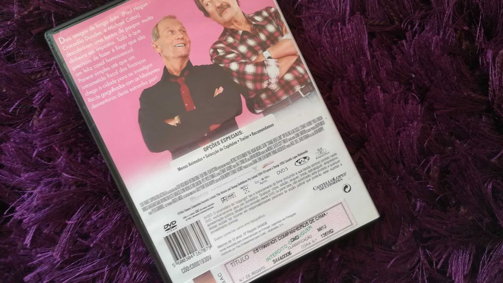 Estranhos companheiros de cama - strange bedfellows