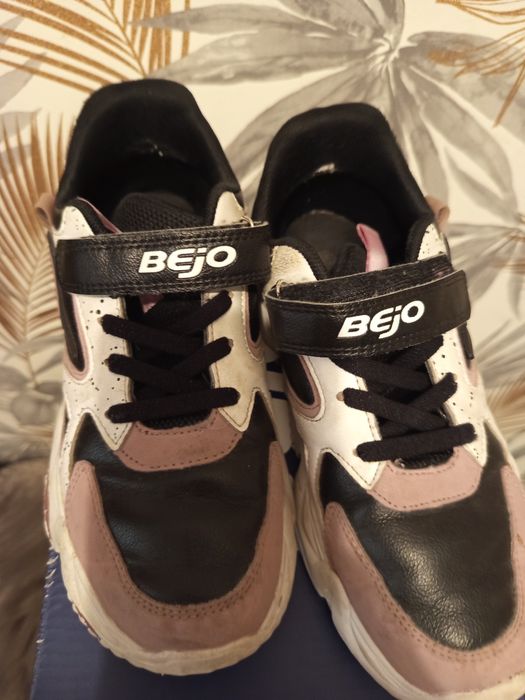 Sprzedam buty rozm. 35