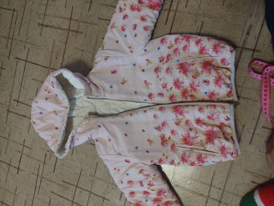 Куртка на девочку двусторонняя