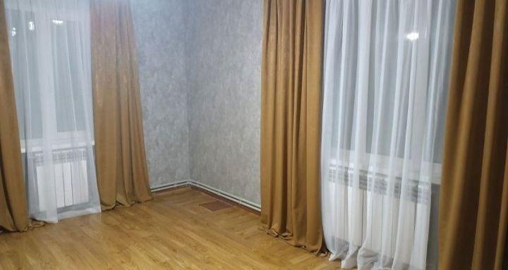 4 шт, штори на 2 вікна, стан нових