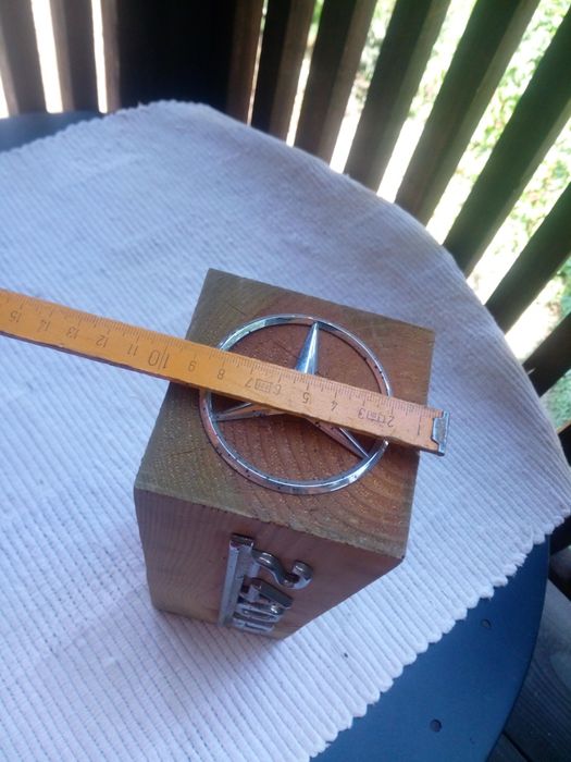 Przycisk do papieru kartek dla fana