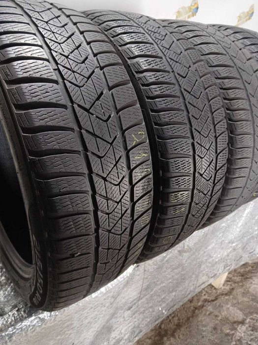 *Шини Pirelli 215/50R18. 4шт. Зима 2023р. (0740)