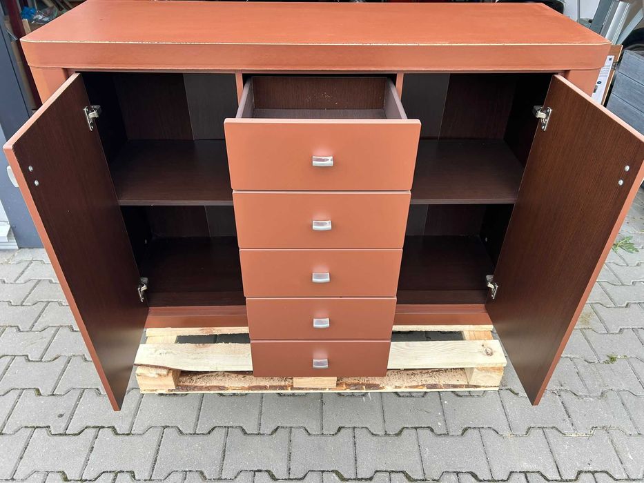 Komoda / 145x45x100/