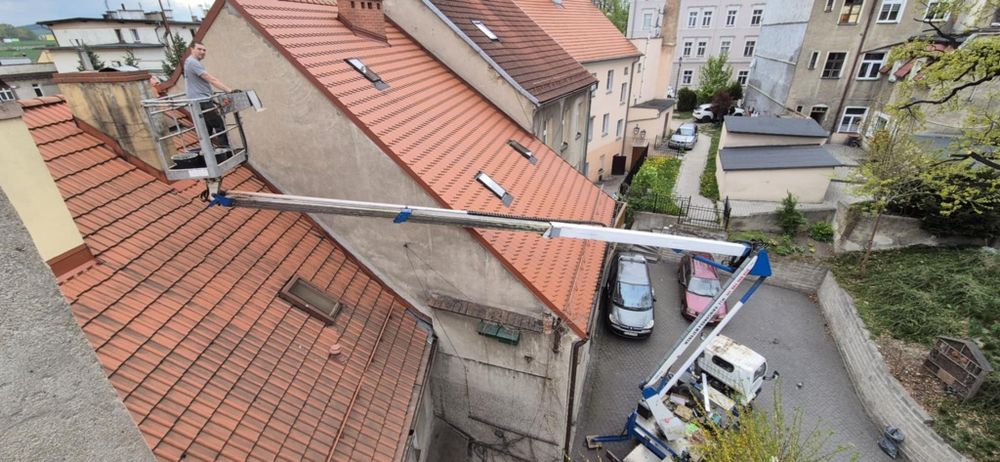 Podnośnik koszowy zwyżka prace na wysokości 26 metrów 22m