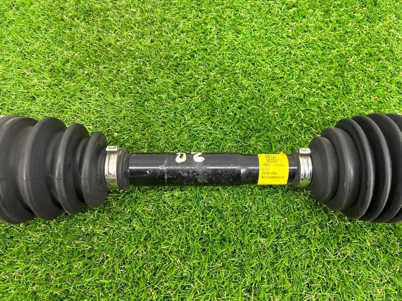 Привод / полуось передняя правая Hyundai Santa Fe TM 2.0 2019