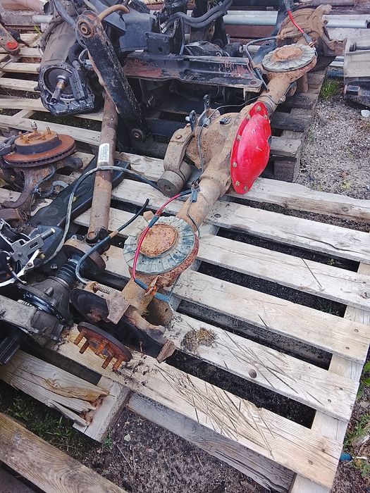 Tylny most kompletny grand Cherokee Jeep 3.7 benzyna