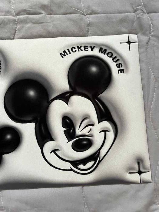 Dywanik łazienkowy Myszka Mickey.