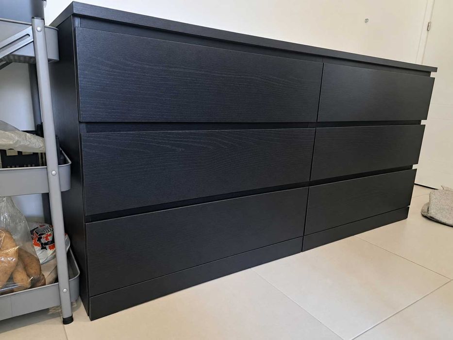 Cómoda IKEA MALM Preta — 6 Gavetas — 160 cm