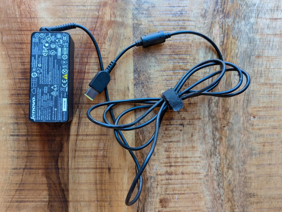 Zasilacze do Thinkpadów (Lenovo "slim tip") marki Lenovo i Green Cell