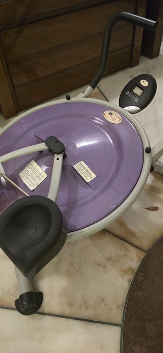 Abdominal Machine462839258285363201