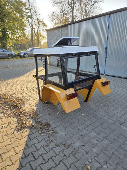 Kabina c360 Kabina c330 Nowa kabina ciągnikowa C360 URSUS C360 C330TUR