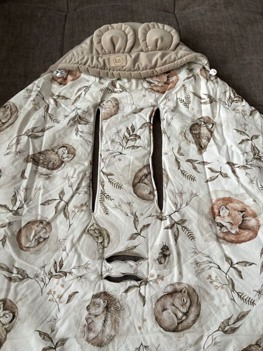 Otulacz do do fotelika samochodowego