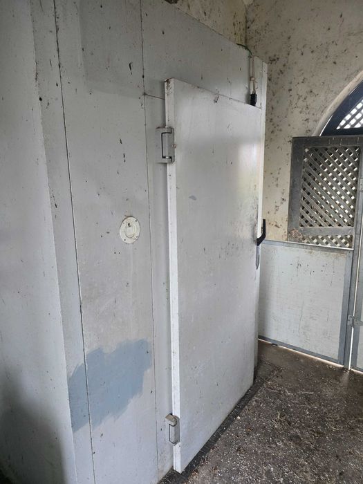 Camara de frio para indústrias
Está a funcionar como nova