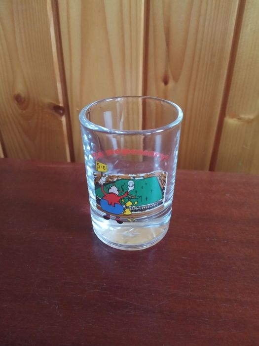 Рюмки шот, для водки (и СССР)