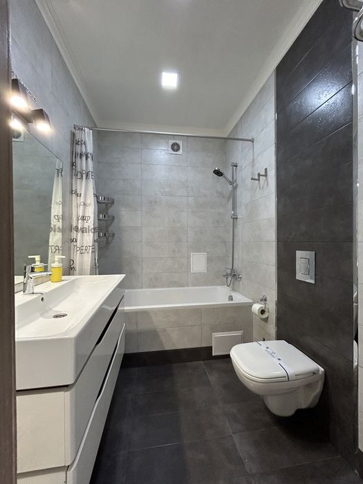 KS Home квартира подобово, звітні документи!!