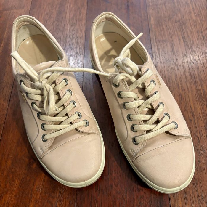 Buty ze skory naturalnej Ecco rózowe rozm 38