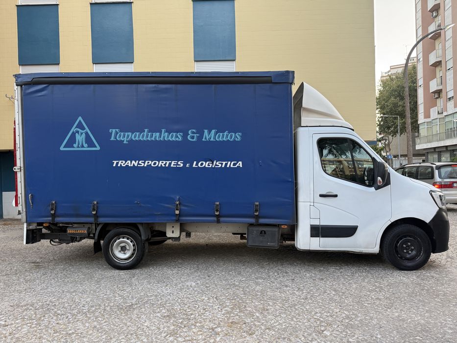 Renault Master 2.3 ano 2022 com plataforma elevatoria