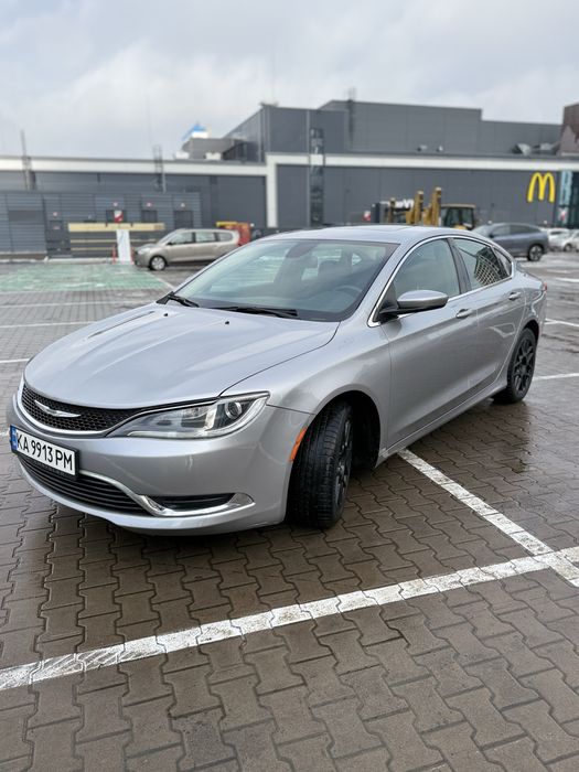 Chrysler 200 2015