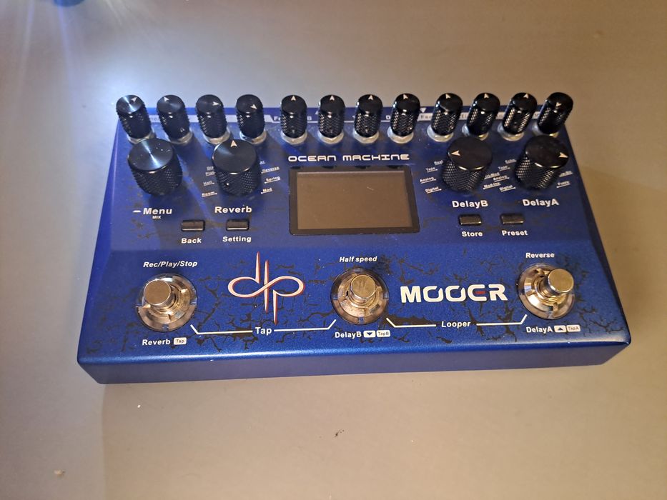Mooer Ocean Machine (Delay Reverb Looper)