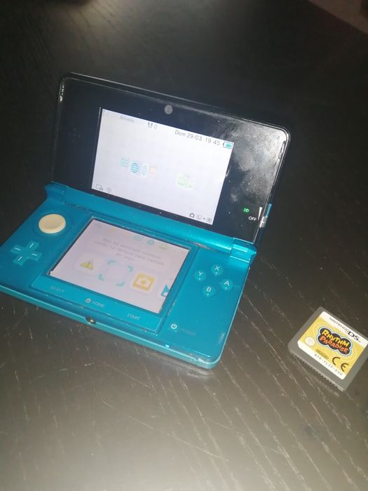 Nintendo 3ds azul