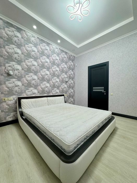 Продается Евро-двушка на Соборной