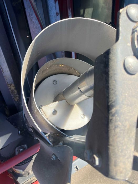 комбайни зернозбиральні CASE 5088