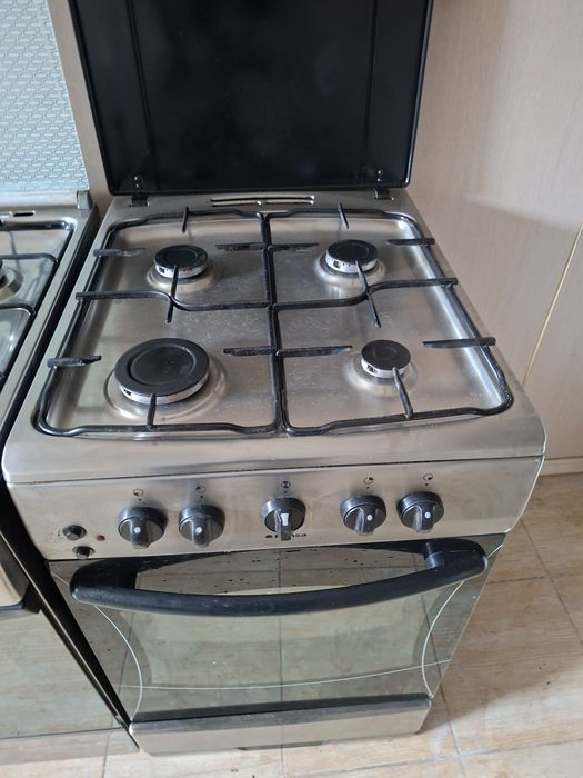 Газова плита в робочому стані