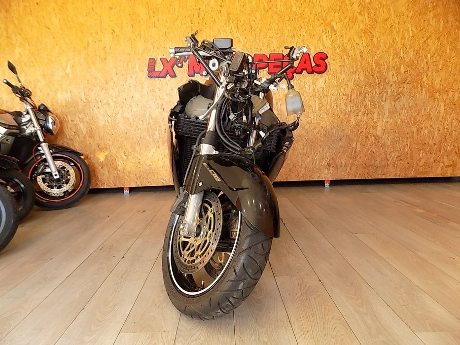 Honda cbr 1100 xx injesão para peças