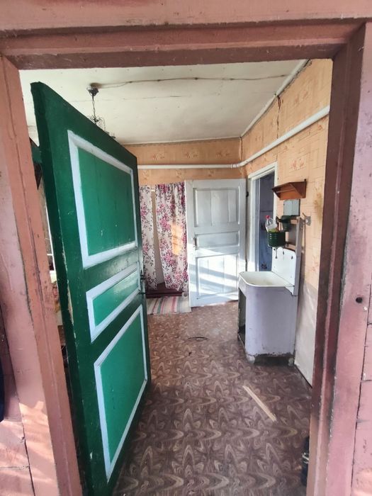 Гарний будинок під житло в селі Горбове