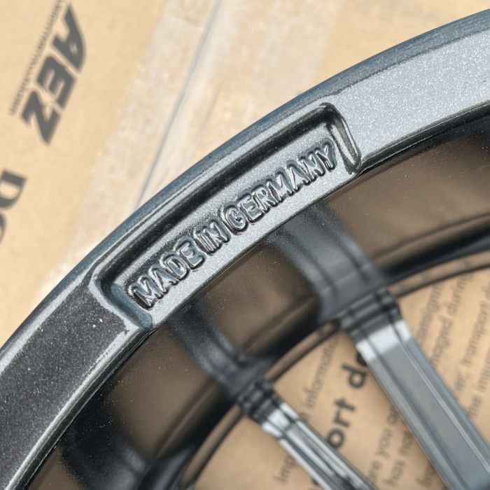 5x112 r18  Диски нові AEZ Kaiman dark Gunmetal/polished VW, AUDi, skod