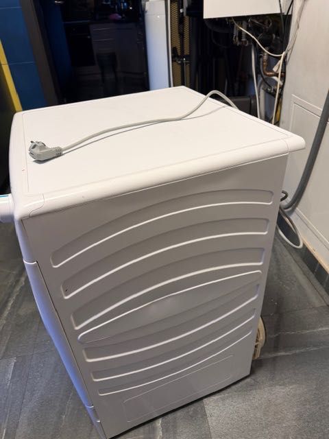 Suszarka Candy CSOEH8A2TE-S