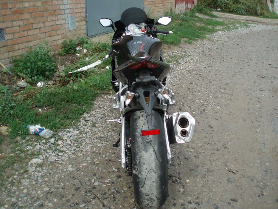 APRILIA RSV4 спорт