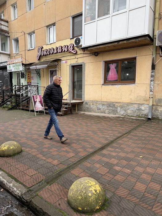 Здається в оренду магазин
