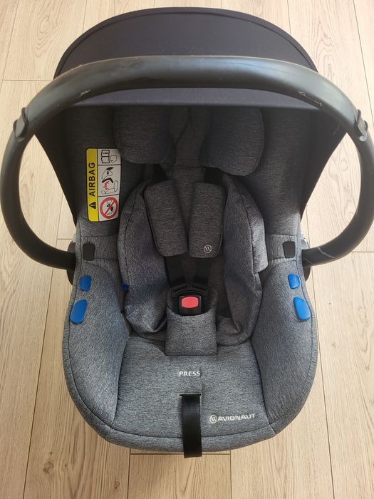 Fotelik samochodowy Avionaut Pixel 0-13 kg + baza