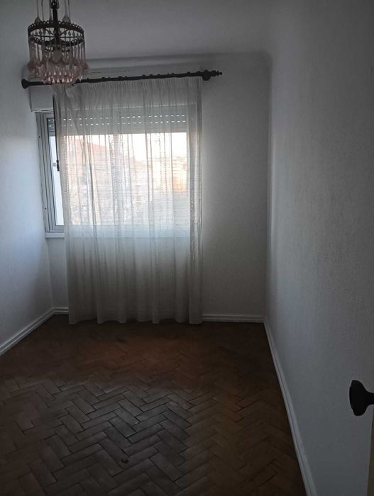 Apartamento T2 - Bairro do Charquinho