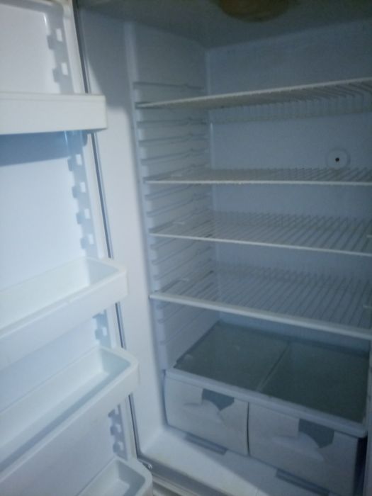 Холодильник Indesit