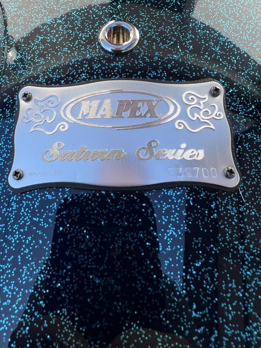 Mapex Saturn walnut / maple com Pratos Zultan Rockbeat