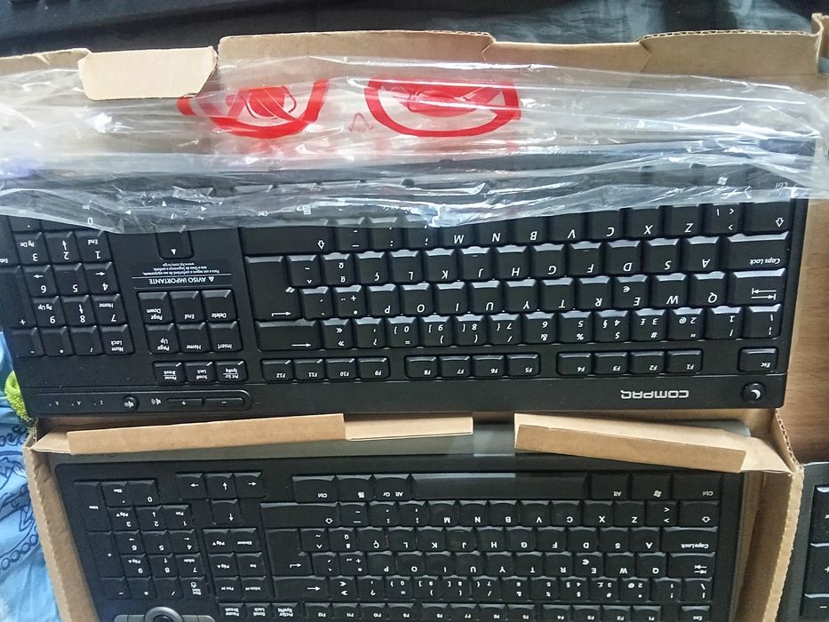 Teclados PC vários