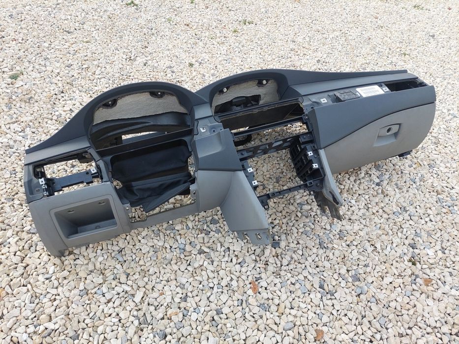 Deska Kokpit Kpl BMW E60 E61 Kluczyk HUD Szara