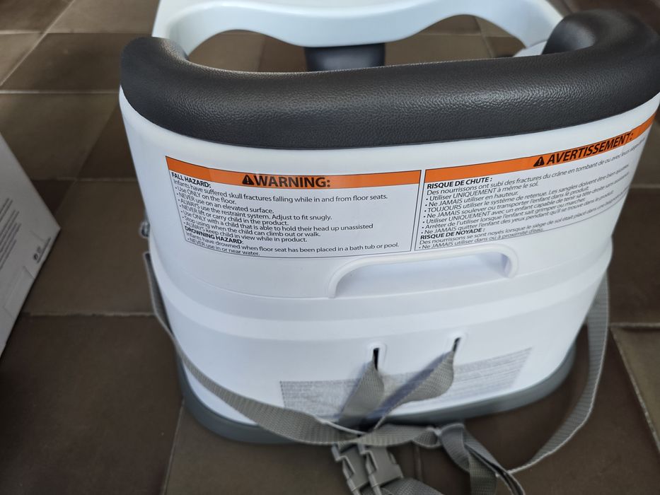 Ingenuity Baby Base 2 w 1 fotelik podwyższający