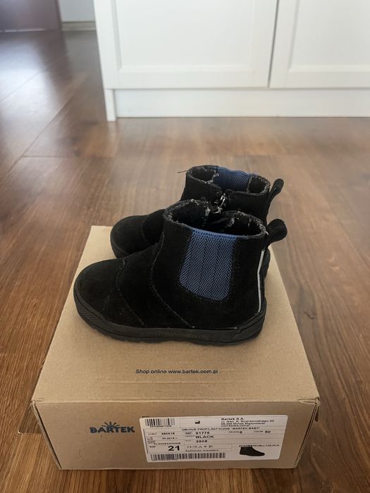 Buty trzewiki  bartek 21