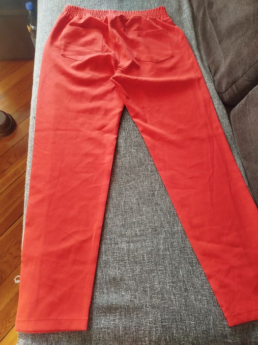 Nowy czerwony dres M-L