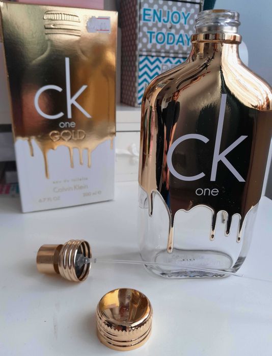 flakonik Calvin Klein CK One Gold 200 ml