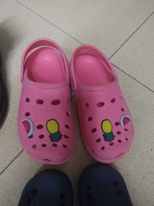 Conjunto de calçado para criança